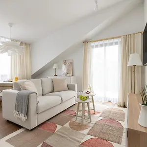 W Sercu Warszawy Apartment Warsaw